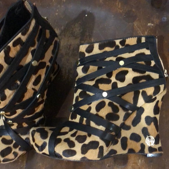 Heidi Klum shoes - Picture 2 of 6